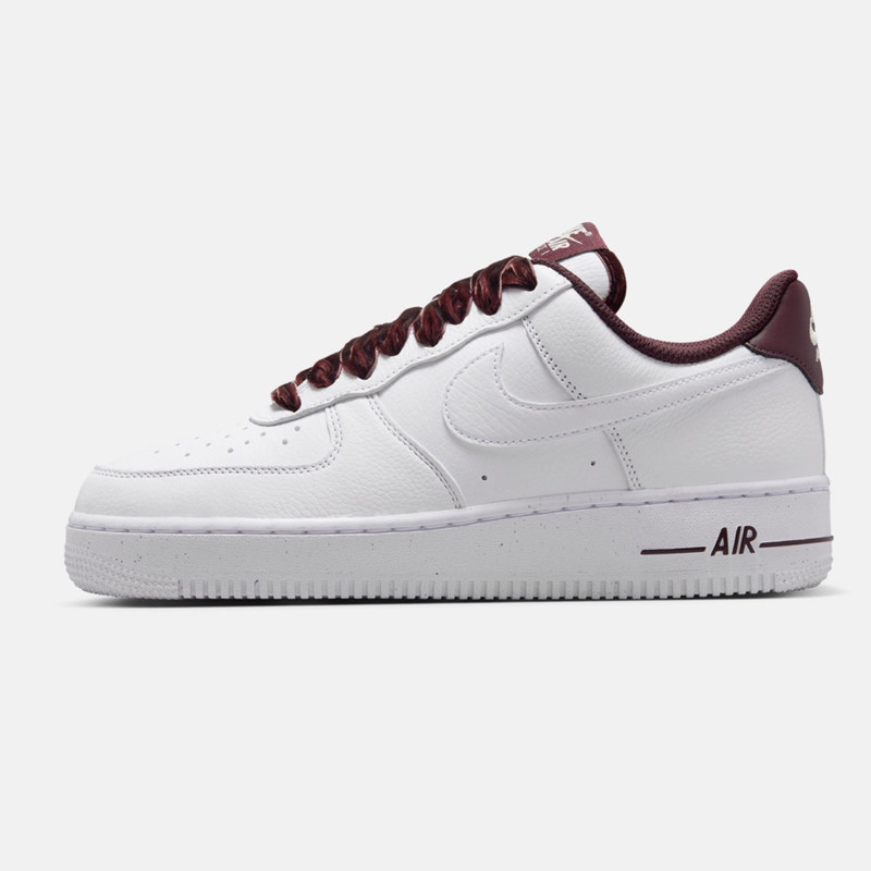 NIKE AIR FORCE 1 Sepatu Skate  - Nike Shoes Air Force 1 ulasan dan harga